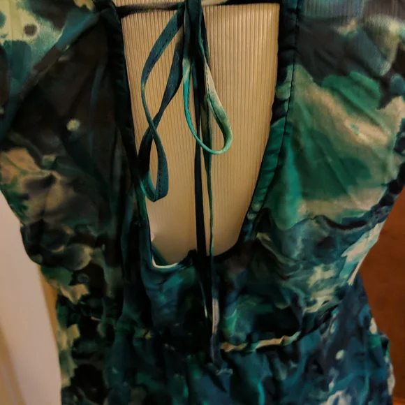 Teal green floral dress with slip dress underneath - Picture 4 of 5